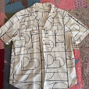 Madewell Men’s Geometric Camp Shirt- Medium